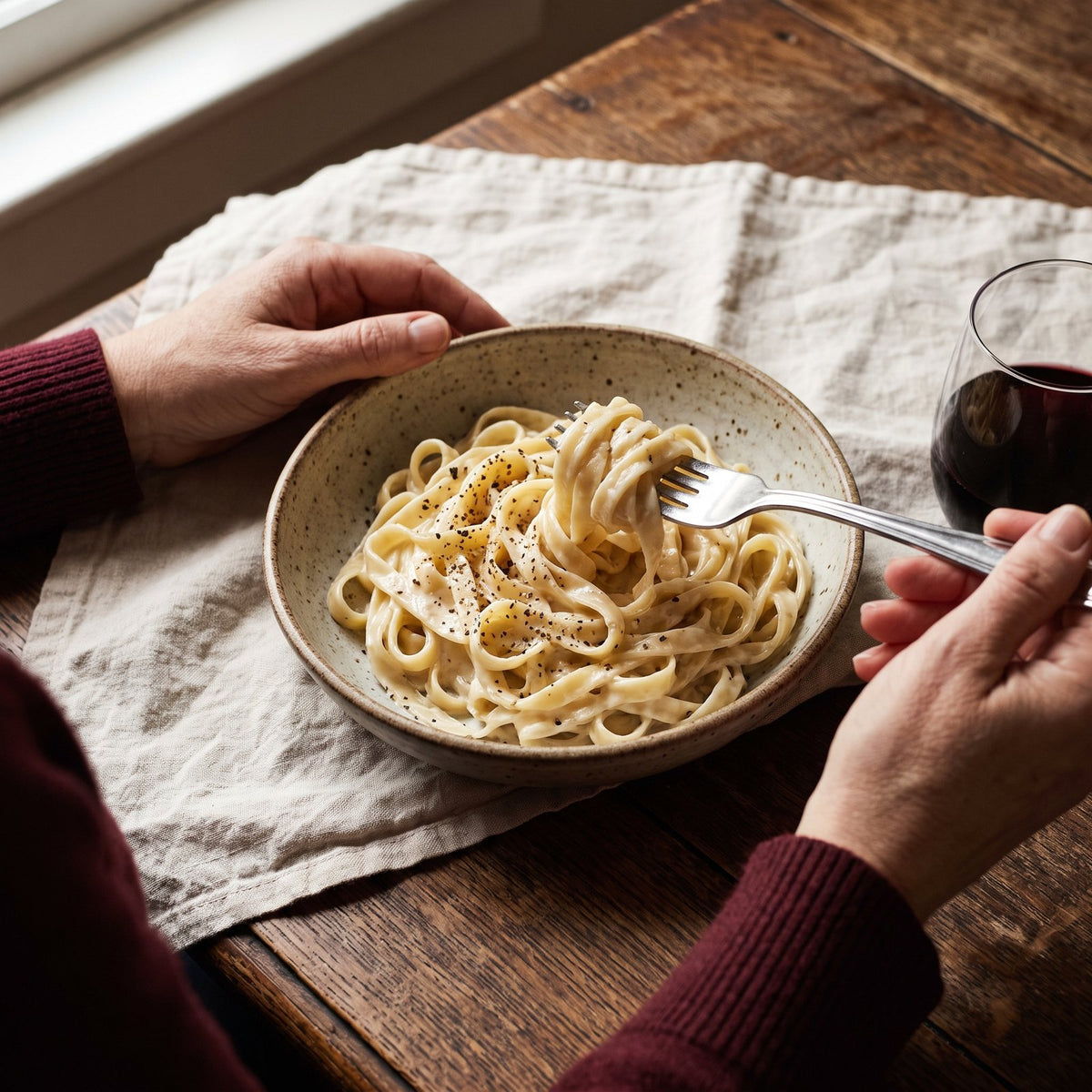 A bowl of fettuccine Alfredo